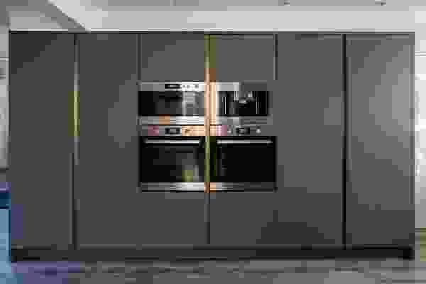 Cupboard With Built in oven